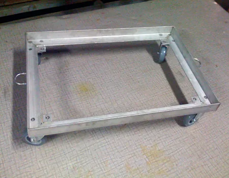 Produse din inox pentru carmangerii, lucrare executată de Comprodserv Eurama