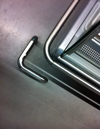 Protecții din inox pentru colțuri, lucrare executată de Comprodserv Eurama